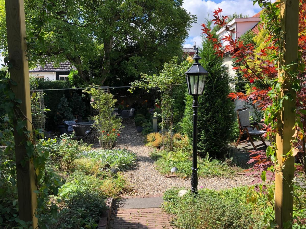 Walnut Lodge Bed & Breakfast Noorbeek Exterior foto